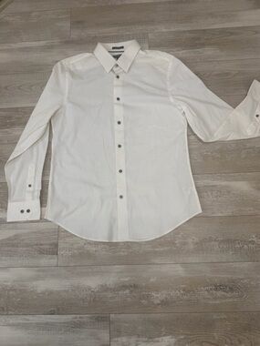 Men's Cream/White Long-Sleeve Button-Down Shirt - Modern Fit size L 16-161/2